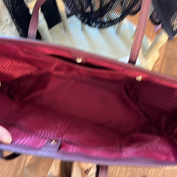 Kate Spade ♠️ Ari extra large Tote - Picture 8 of 10